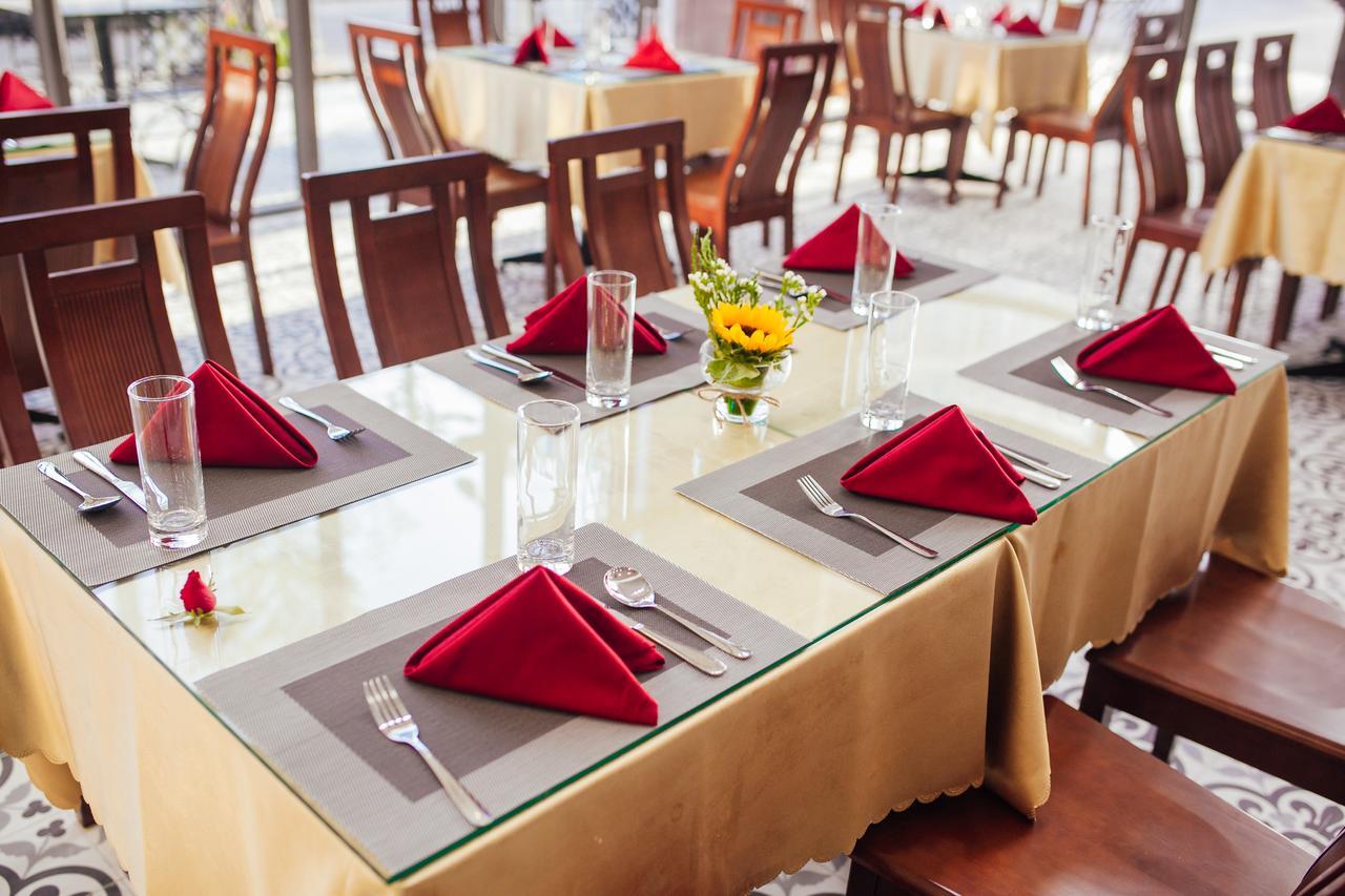 Ngoc Lan Hotel Дананг Экстерьер фото